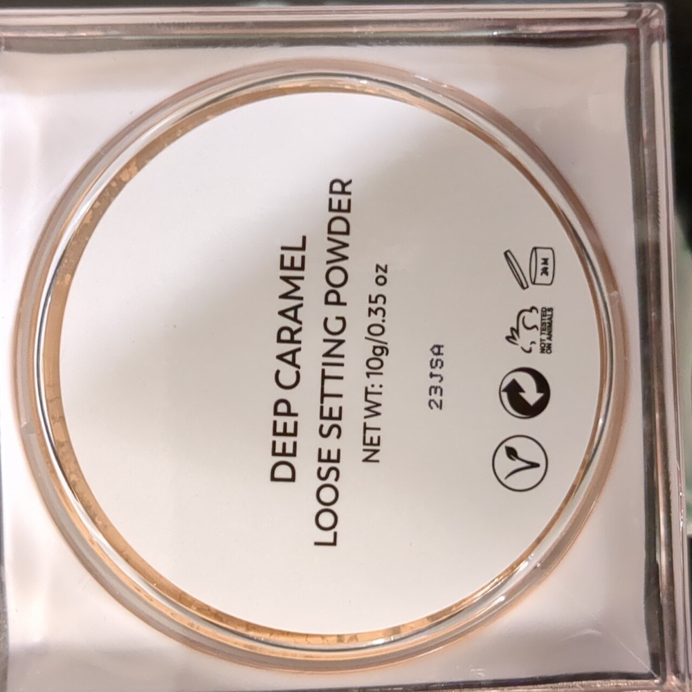 Loose Setting Powder - Picture 4 of 4